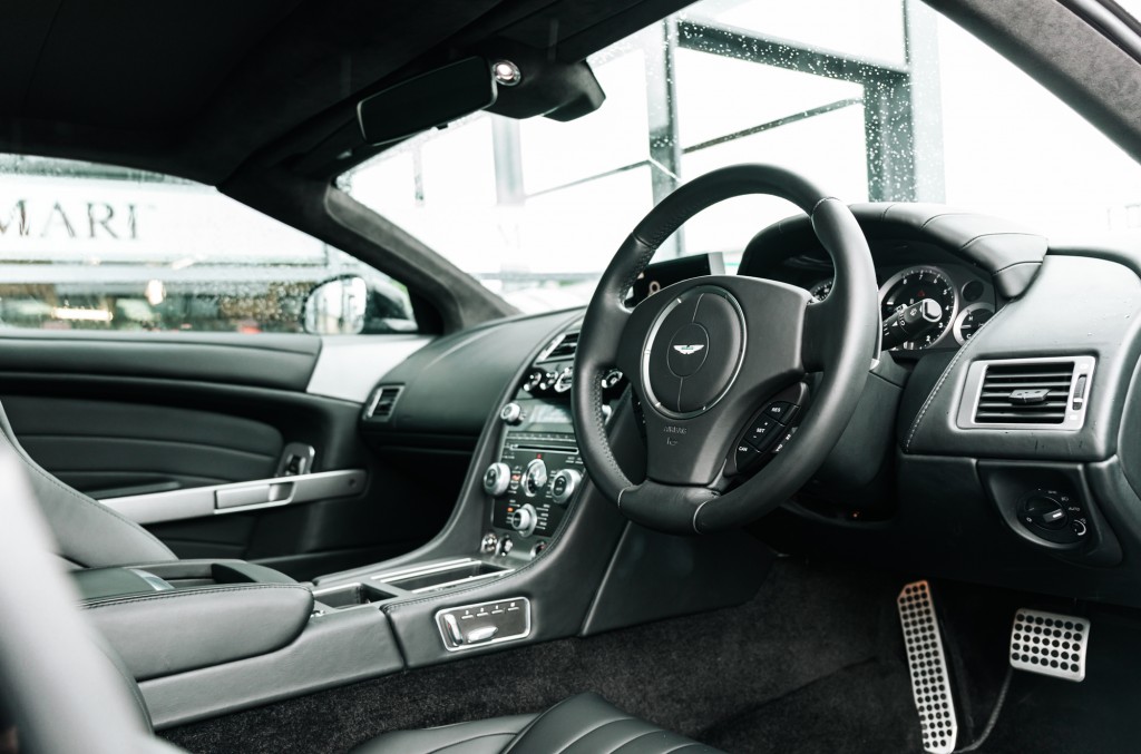 2016 ASTON MARTIN VENGEANCE VOLANTE, 4/20