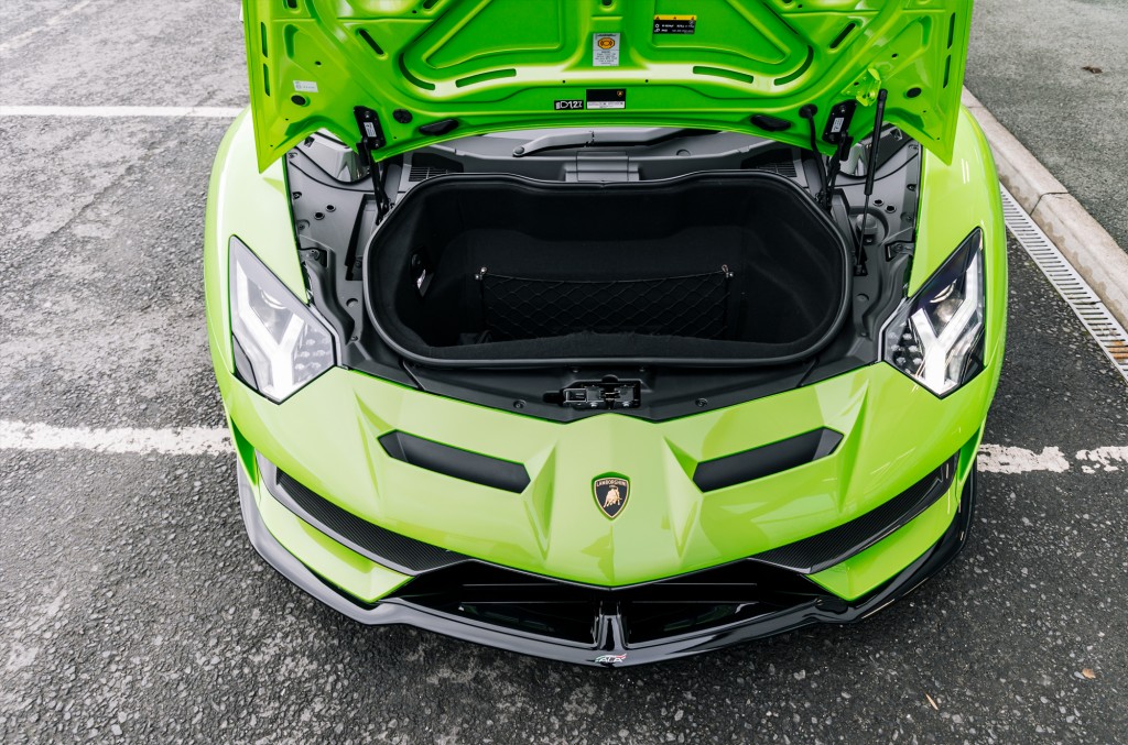 2019 LAMBORGHINI AVENTADOR LP 770-4 SVJ, 17/20