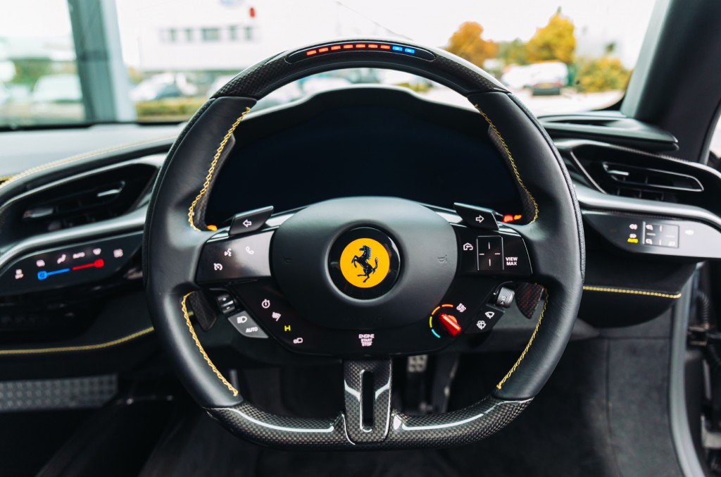 2021 Ferrari SF90 Stradale Assetto, 3/20