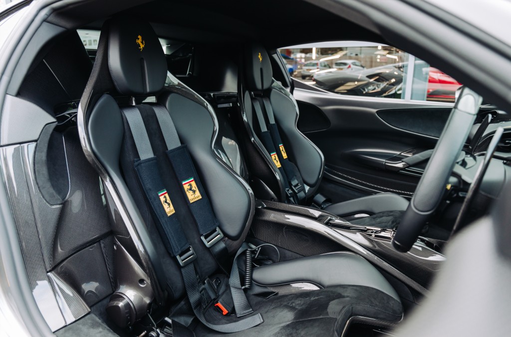 2021 Ferrari SF90 Stradale Assetto, 5/20