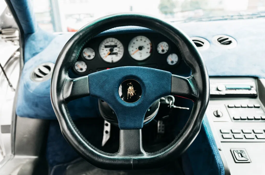 1996 Lamborghini Diablo SE30 interior, Blue Alcantara