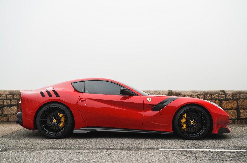 2017 Ferrari F12 TDF, 12/17