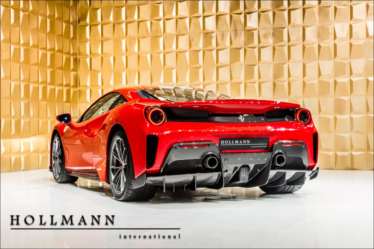 2018 Ferrari 488 Pista, 9/18