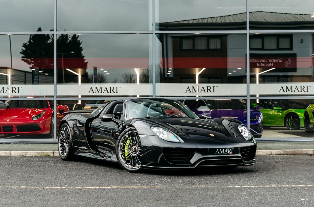 2015 PORSCHE 918 SPYDER