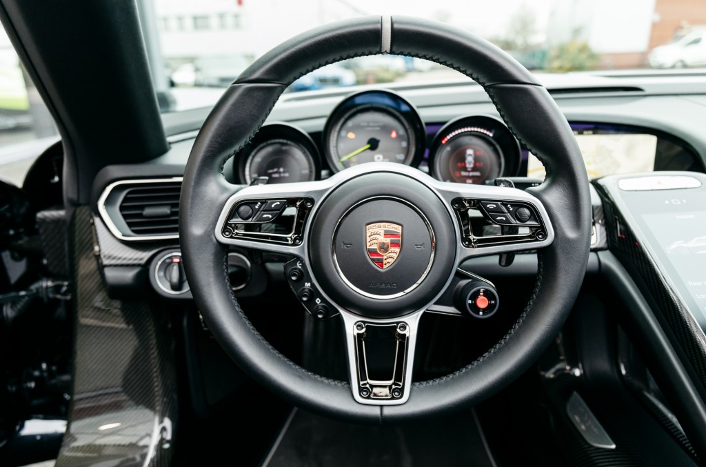 2015 PORSCHE 918 SPYDER, 6/20
