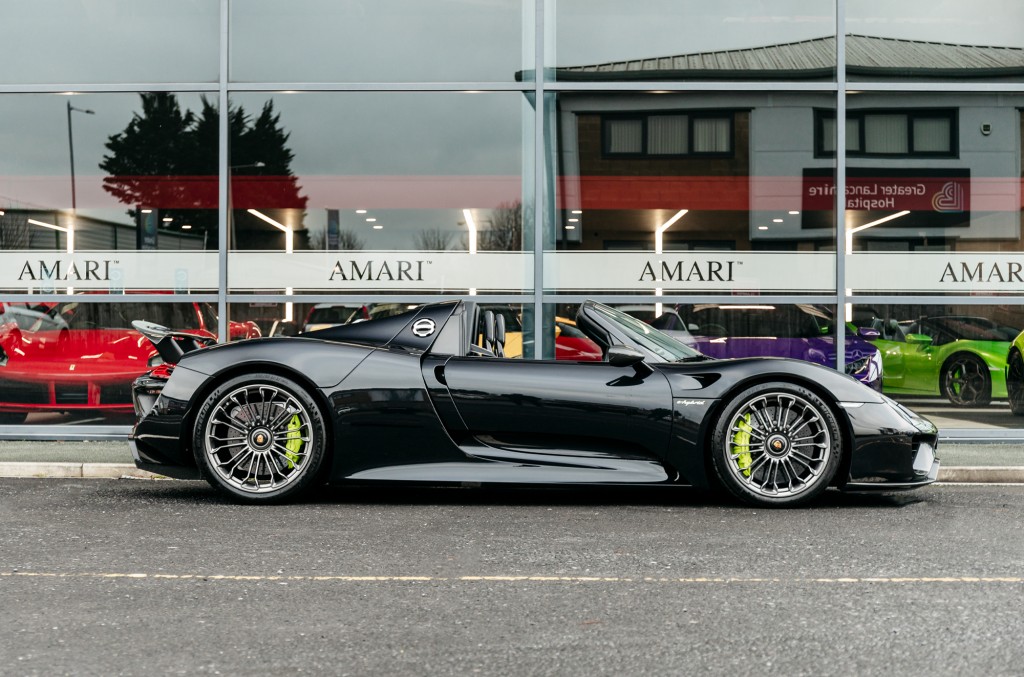 2015 PORSCHE 918 SPYDER, 9/20