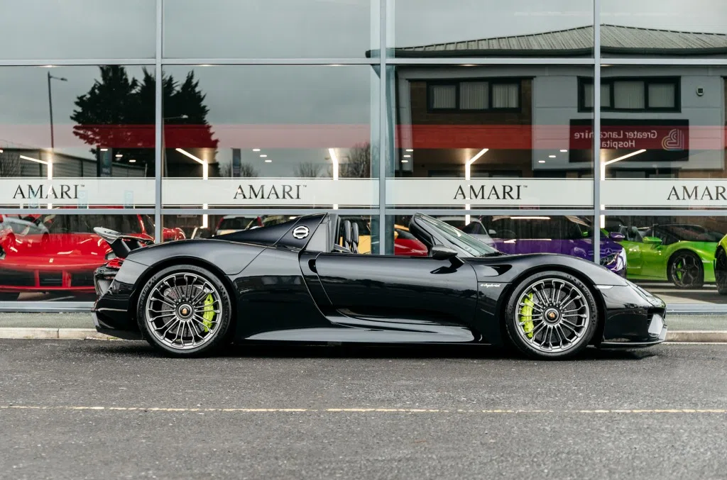 2015 Porsche 918 Spyder for sale, exterior, Jet Black Metallic
