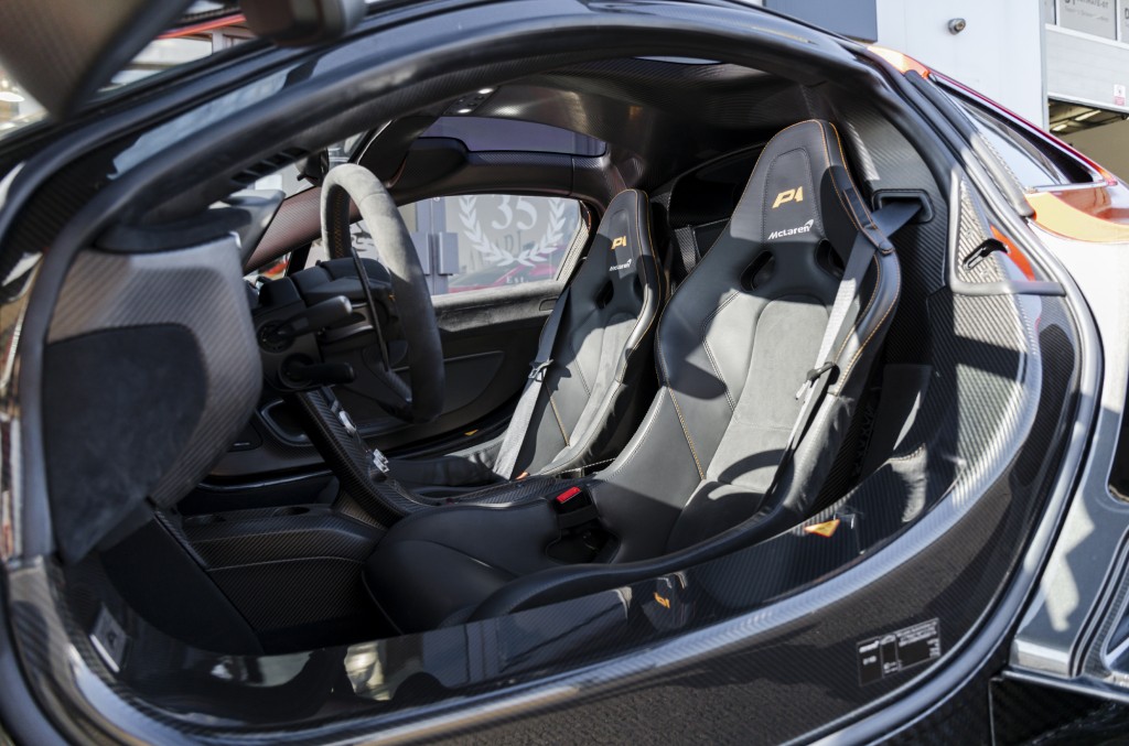 2016 MCLAREN P1, 15/20