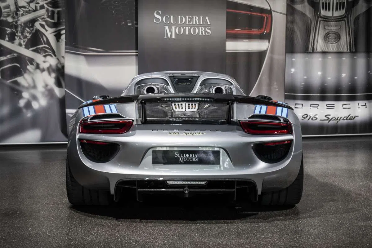2014 Porsche 918 Spyder for sale, exterior, GT-SILBERMETALLIC