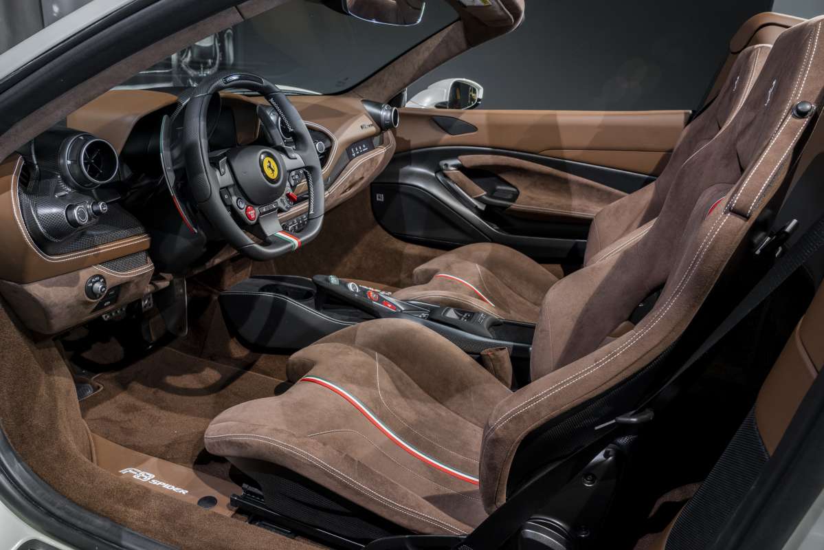 2021 FERRARI F8 SPIDER, 3/15