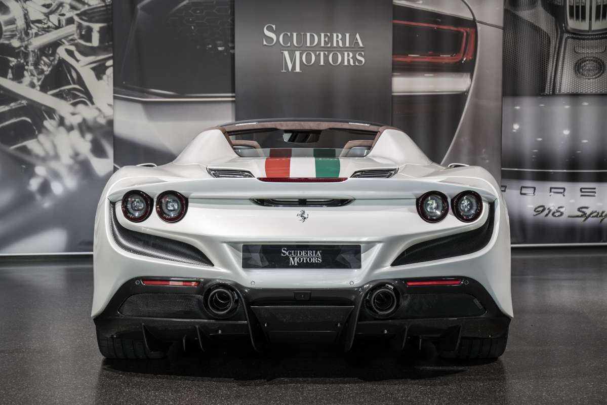 2021 FERRARI F8 SPIDER, 9/15