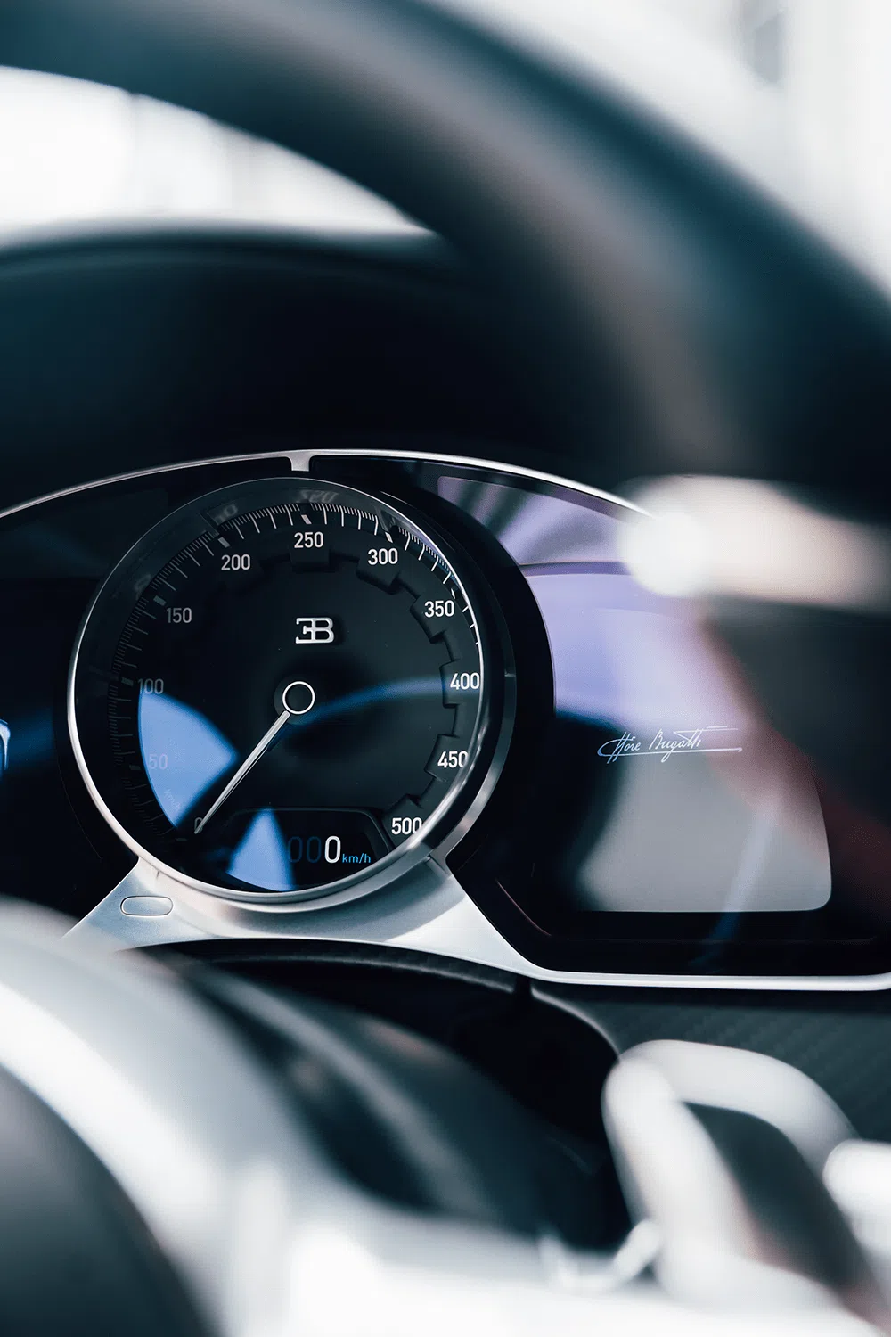 2016 Bugatti Chiron interior