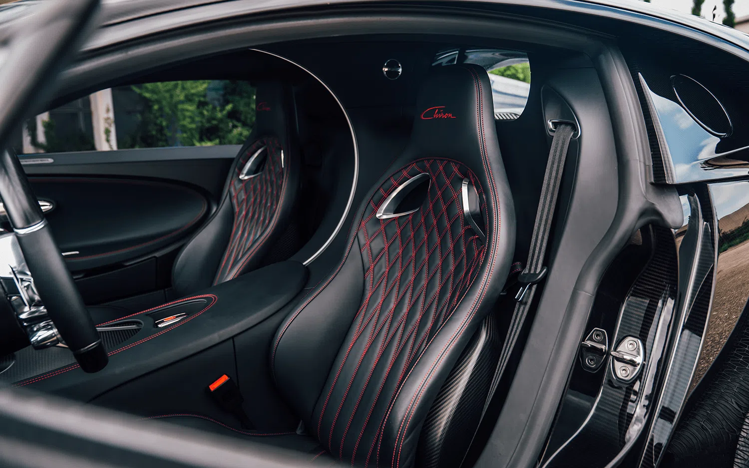 2016 Bugatti Chiron interior, seats