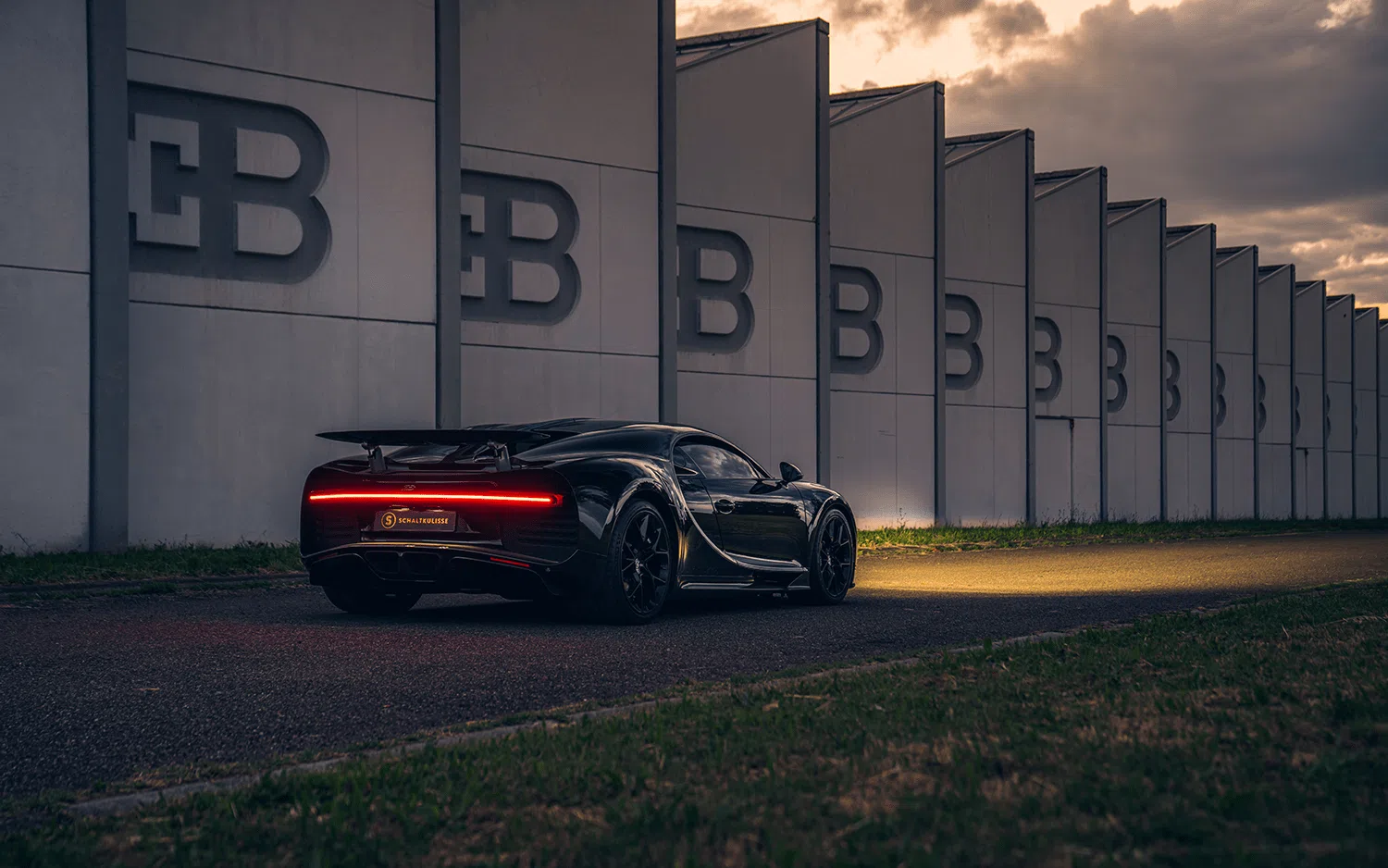 2016 Bugatti Chiron for sale, exterior