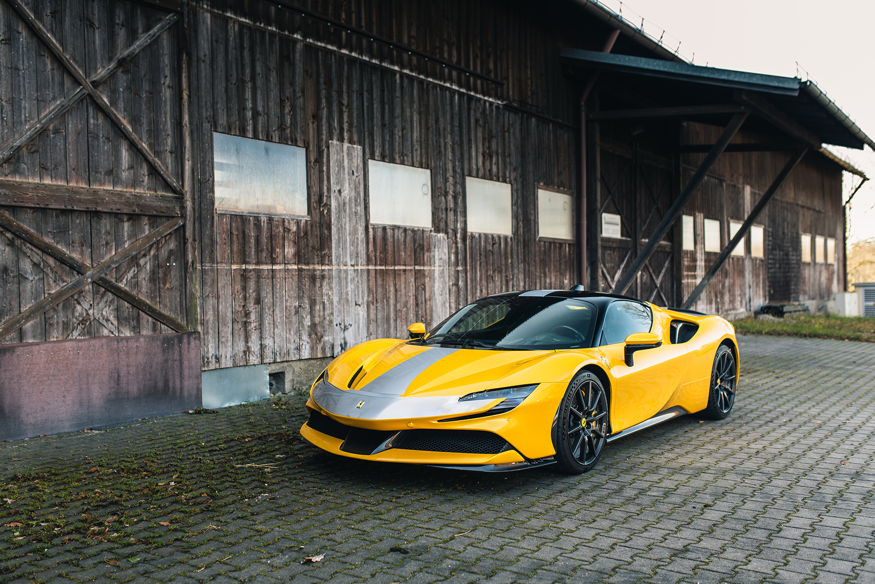 2021 Ferrari SF90 Assetto Fiorano, 5/8