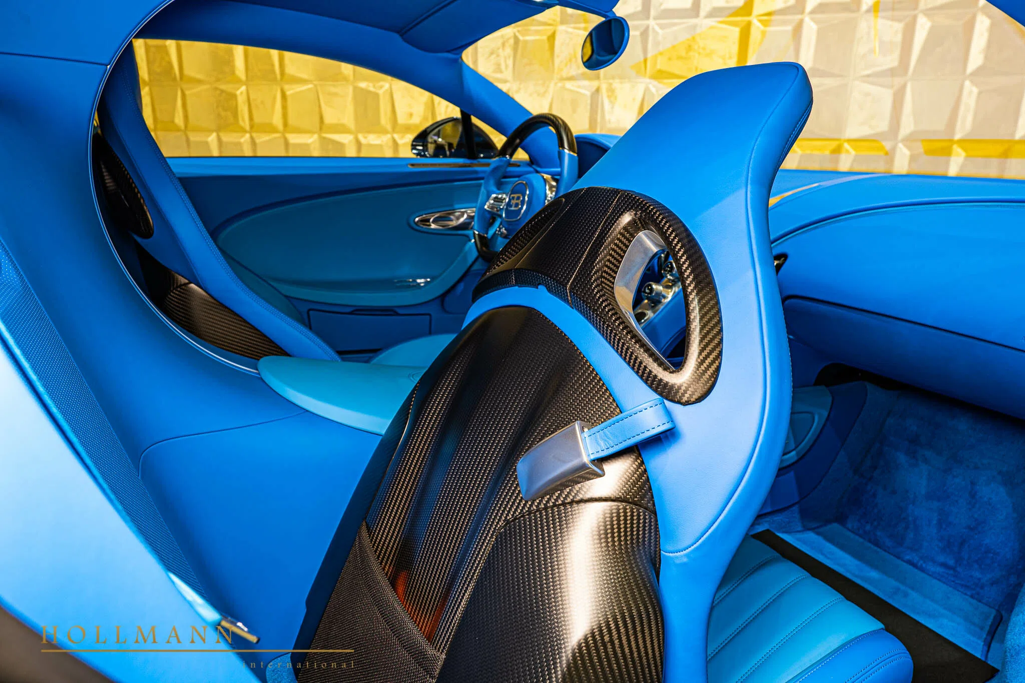 2019 BUGATTI CHIRON Sport 110 ans interior, seats, French Racing Blue