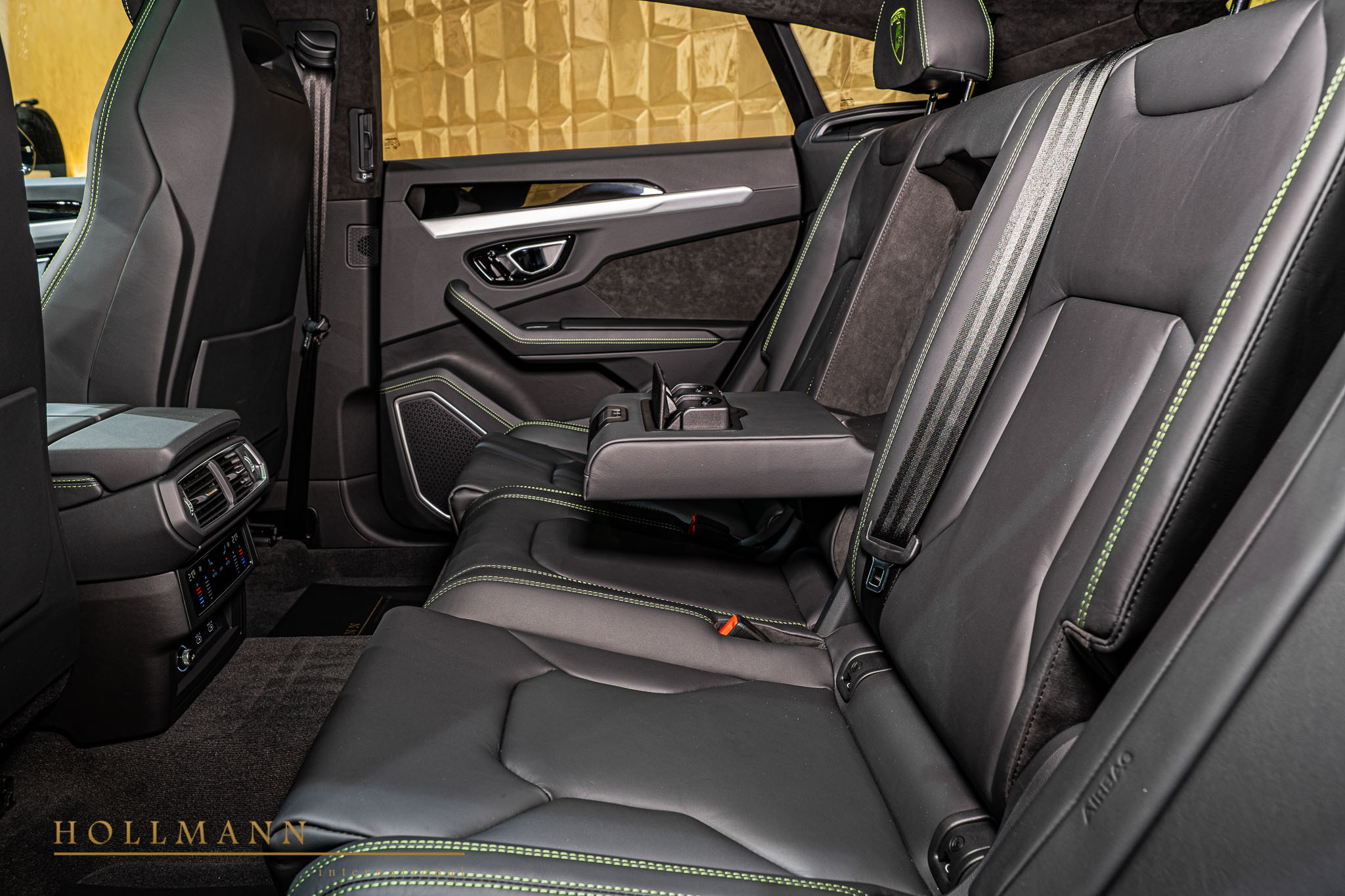 2021 Lamborghini Urus By NOVITEC, 6/20