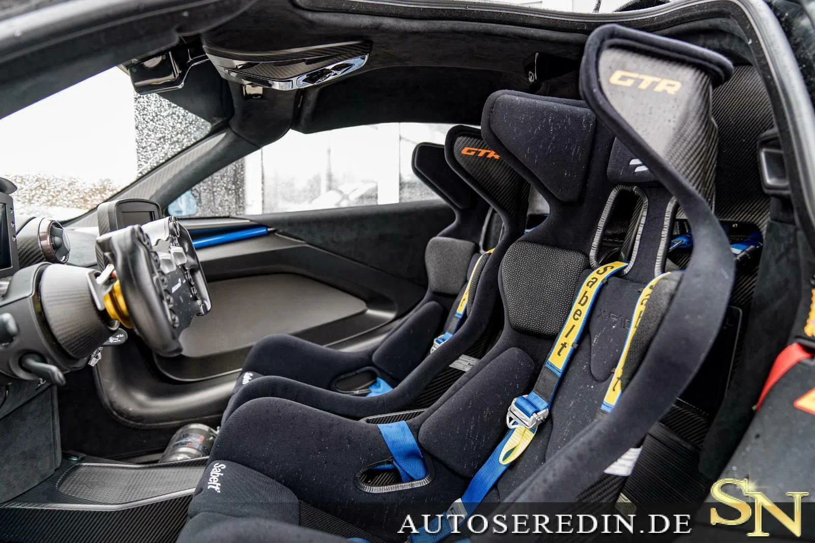 2019 McLaren Senna GTR interior, seats