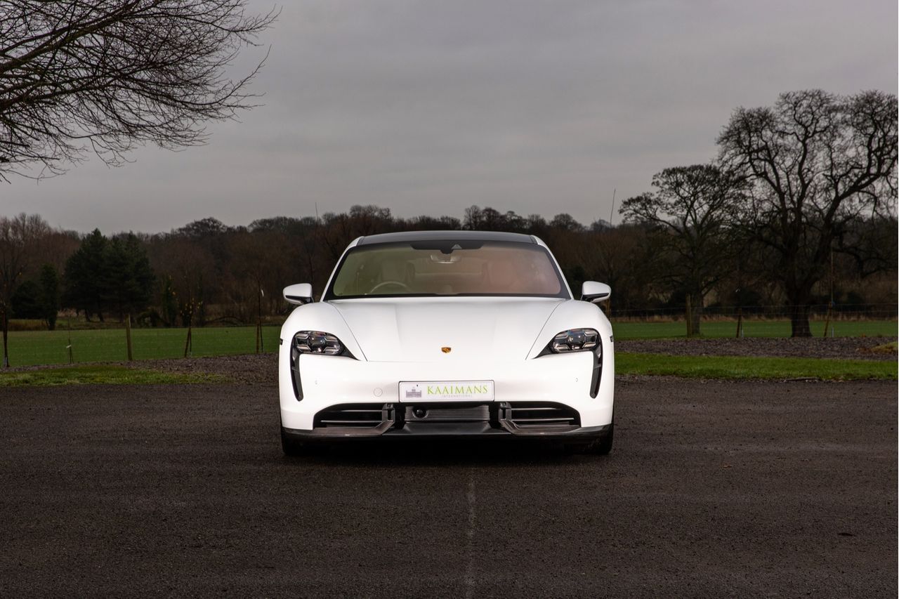 2021 Porsche Taycan Turbo S, 2/20