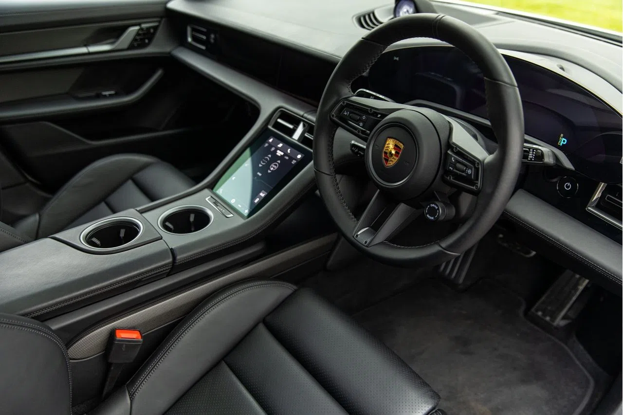 2021 Porsche Taycan Turbo S interior, dashboard, Black, Full leather
