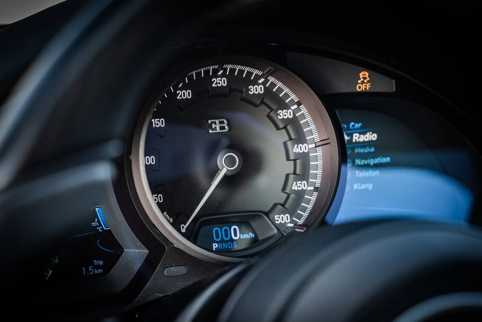 Bugatti Chiron Eqdition Noire 1 of 20 interior, Black | Vollleder