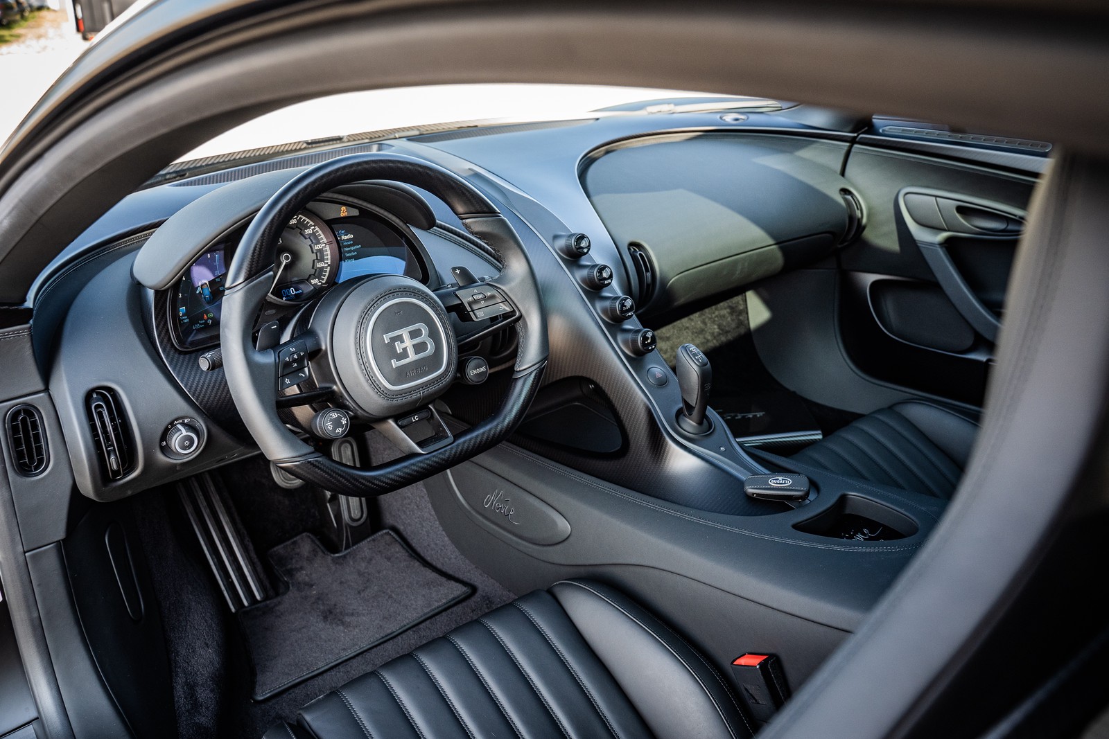 BUGATTI CHIRON EqDITION NOIRE 1 of 20, 7/17