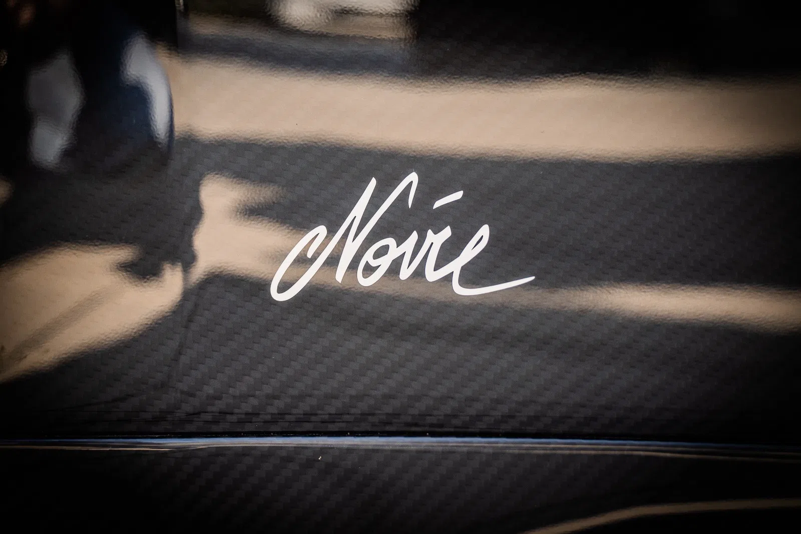 Bugatti Chiron Eqdition Noire 1 of 20, detail