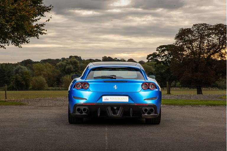 2018 Ferrari GTC4 LUSSO T, 6/19