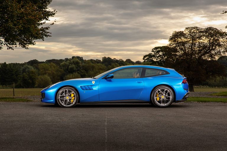 2018 Ferrari GTC4 LUSSO T, 7/19