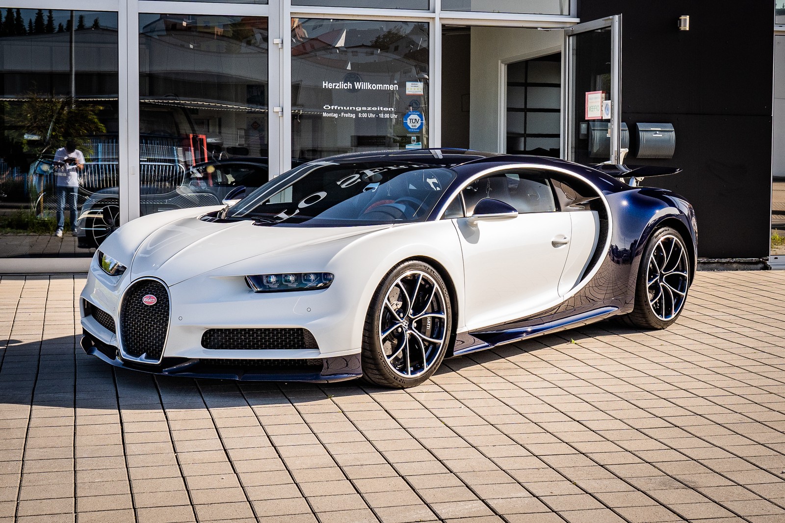 2018 BUGATTI CHIRON, 16/17