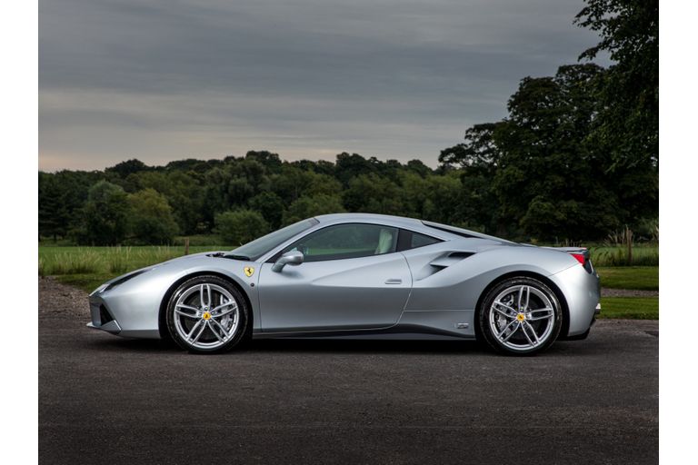 2018 Ferrari 488 GTB 70th Edition, 2/20