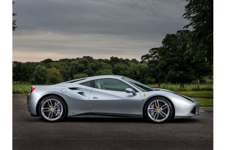 2018 Ferrari 488 GTB 70th Edition, 5/20