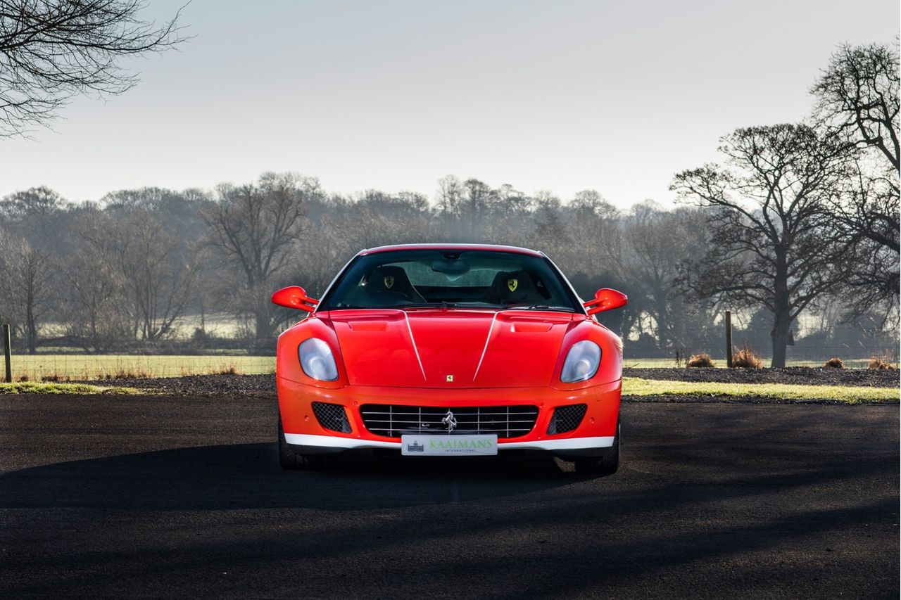 2012 Ferrari 599 F1 60 Alonso edition, 2/20