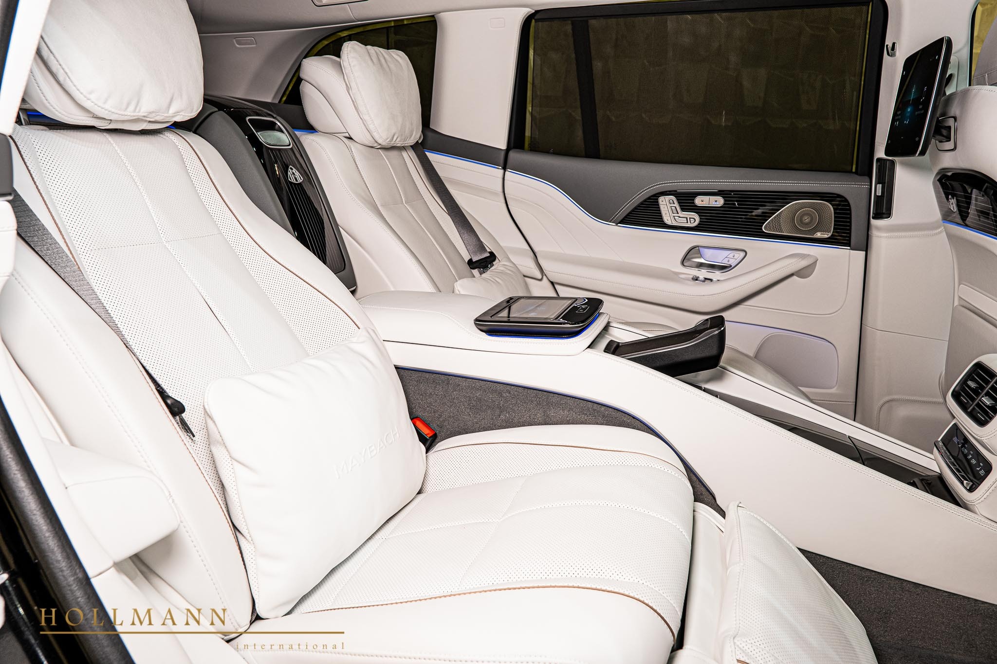 2022 Mercedes-Maybach GLS600, 10/29