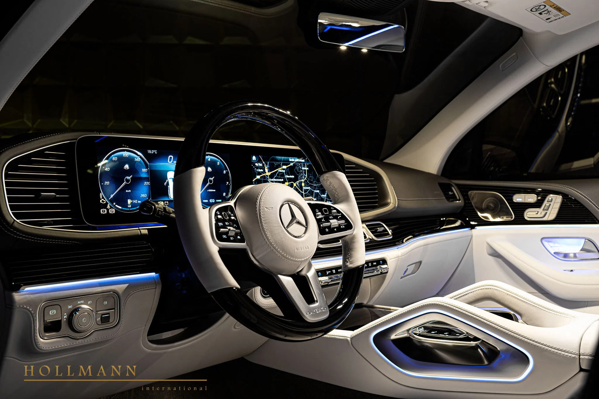 2022 Mercedes-Maybach GLS600 interior, Leather White