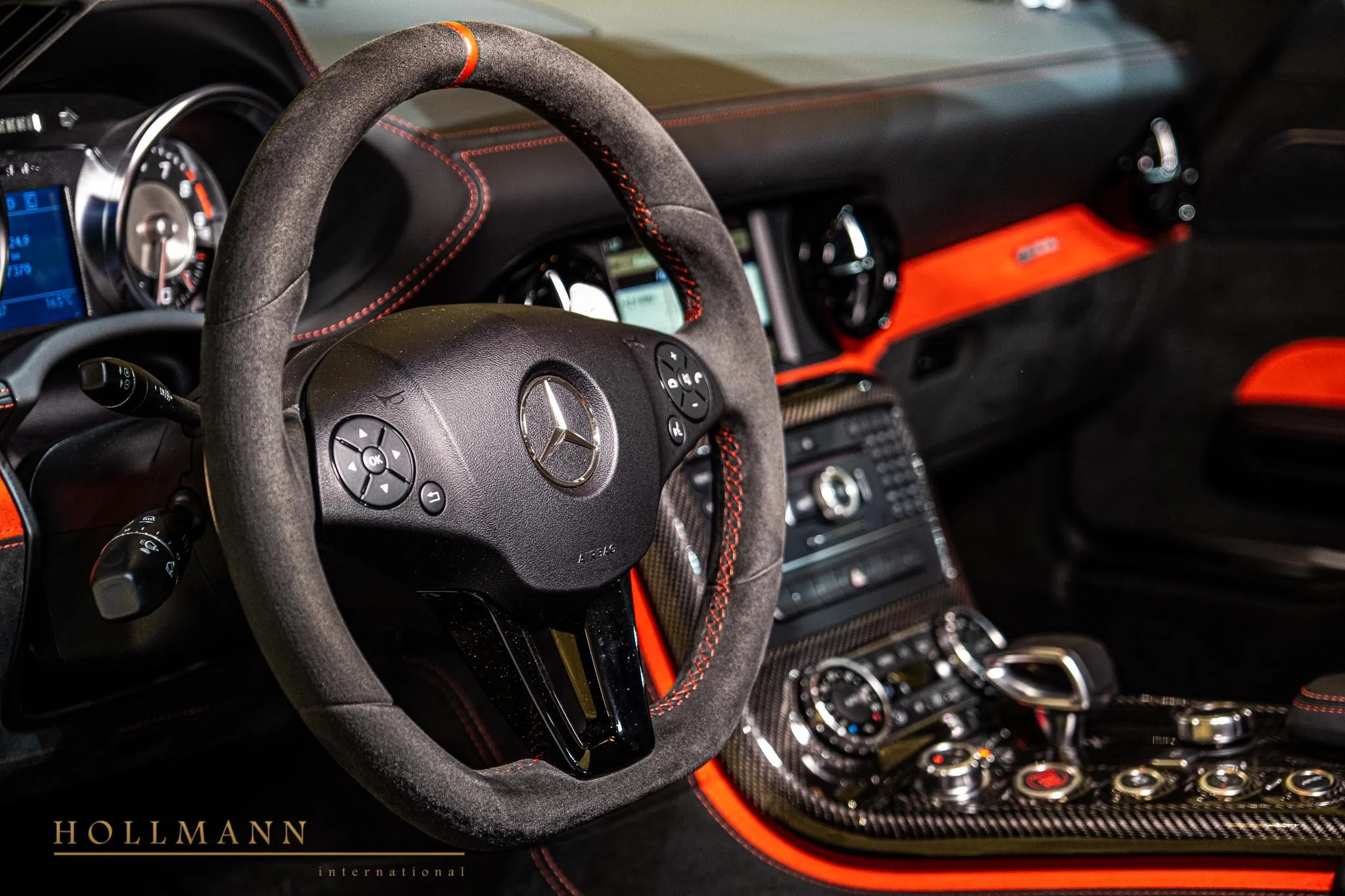 2013 Mercedes-Benz SLS AMG Black Series interior, Leather black