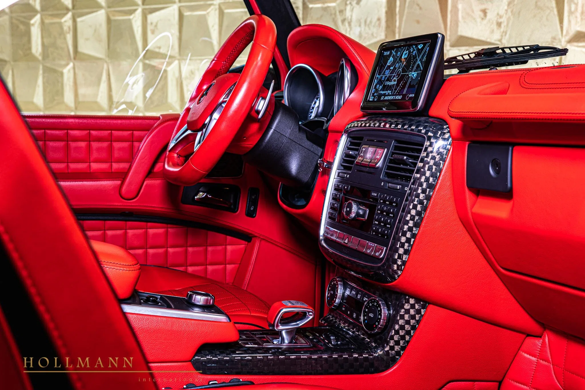 2019 BRABUS G 700 6x6 interior, BRABUS Pepper Red