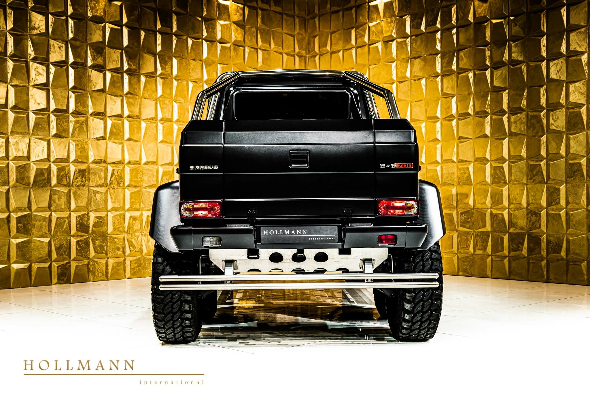 2019 BRABUS G 700 6x6, 19/20