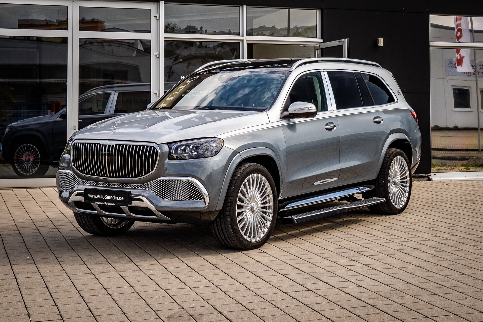 2022 Mercedes-Maybach GLS 600, 12/12