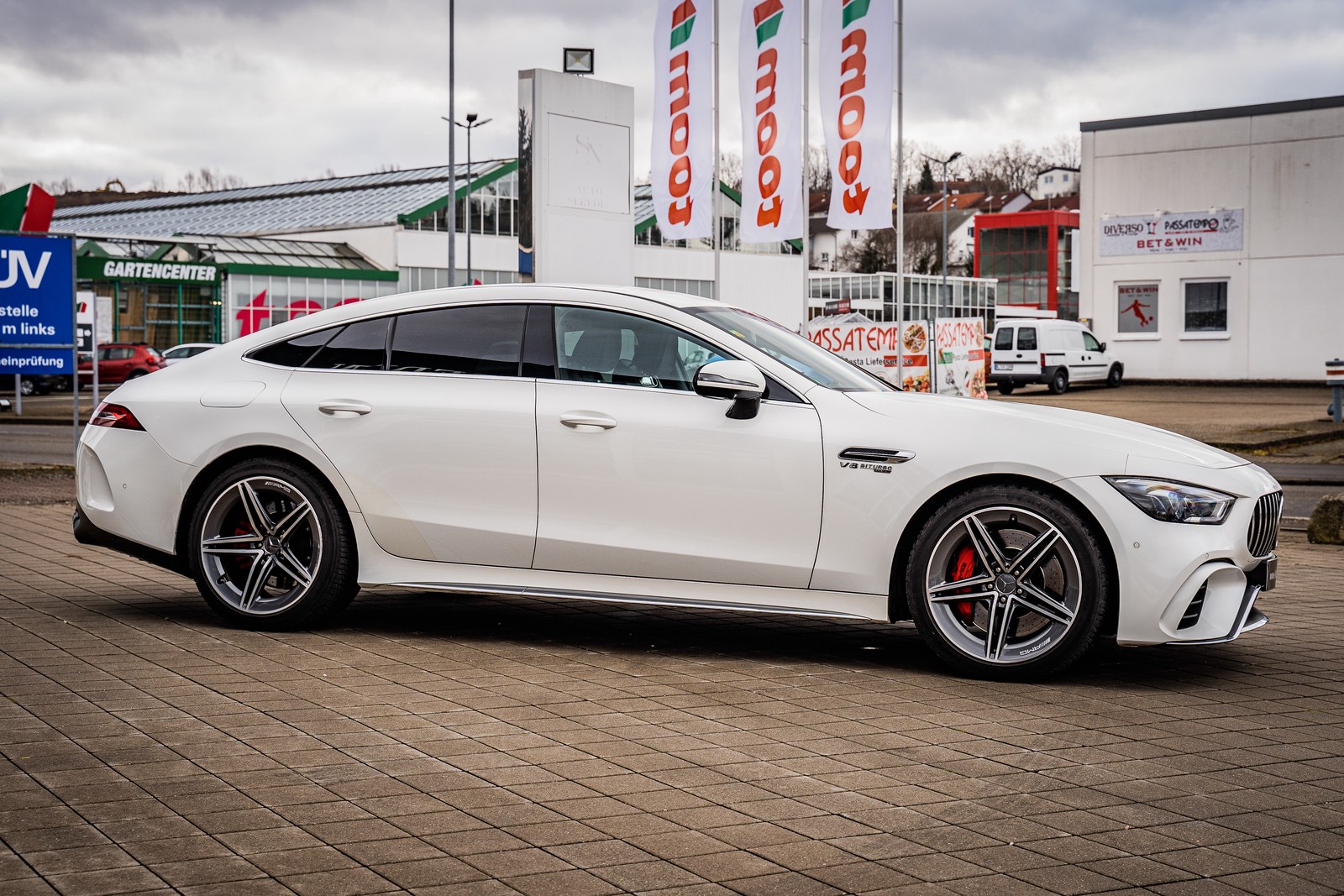 2009 Mercedes-AMG GT 63 4MATIC +, 9/15