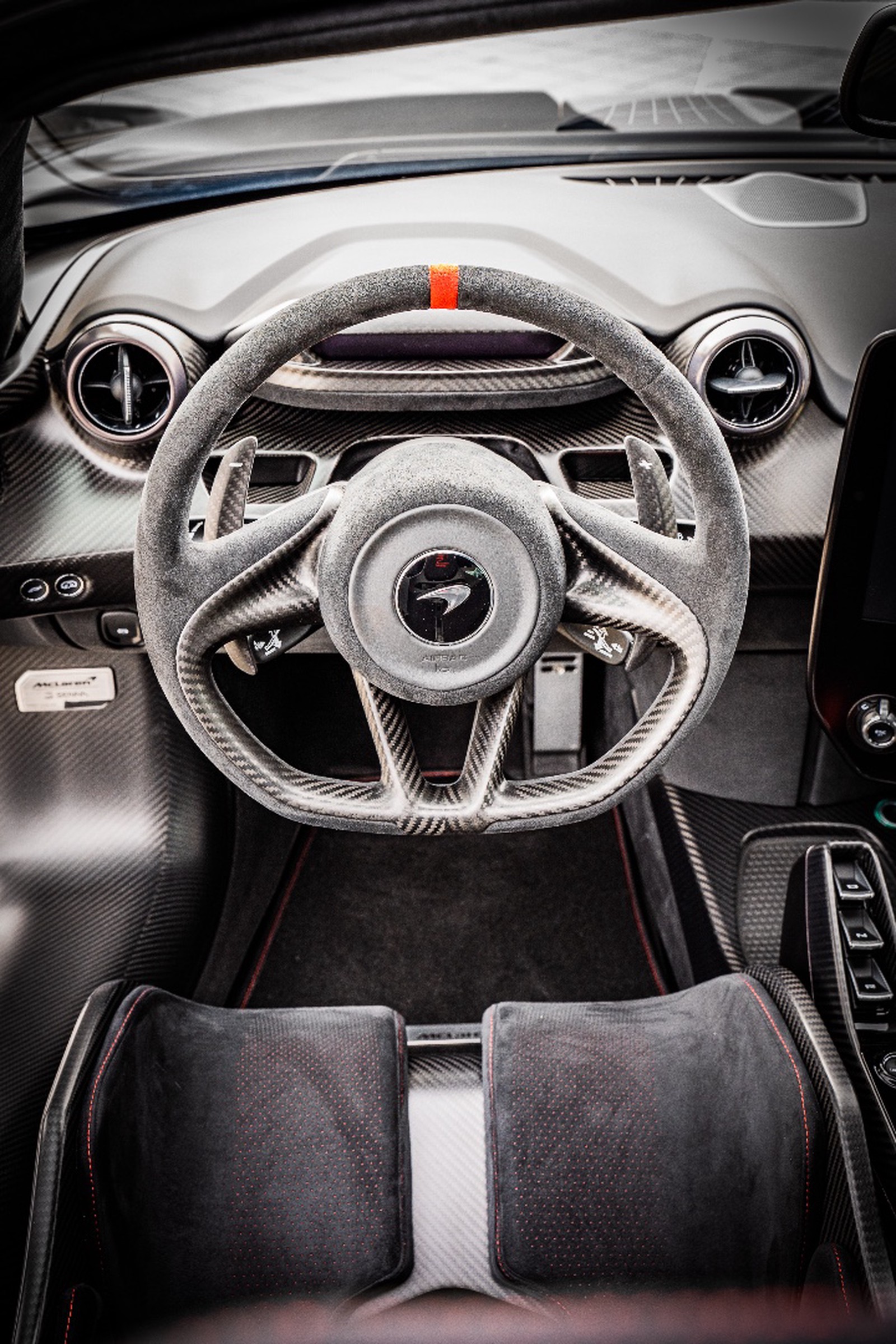 2020 McLaren Senna, 14/20