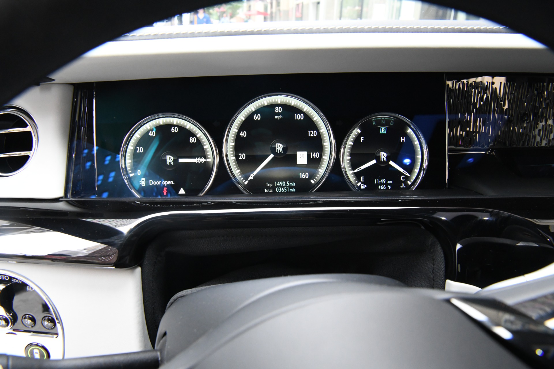 2021 ROLLS-ROYCE PHANTOM, 11/18