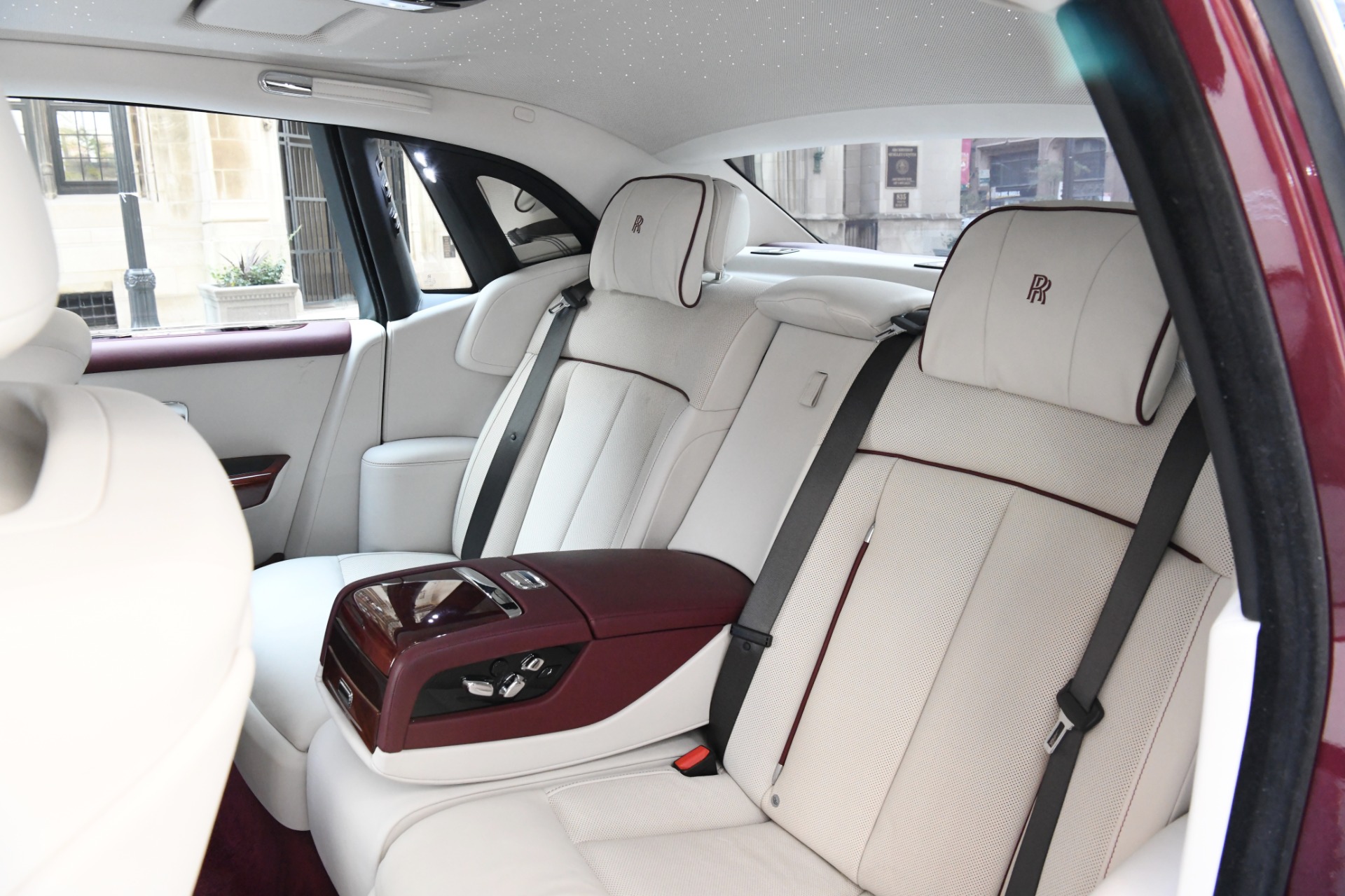 2018 ROLLS-ROYCE PHANTOM, 3/17
