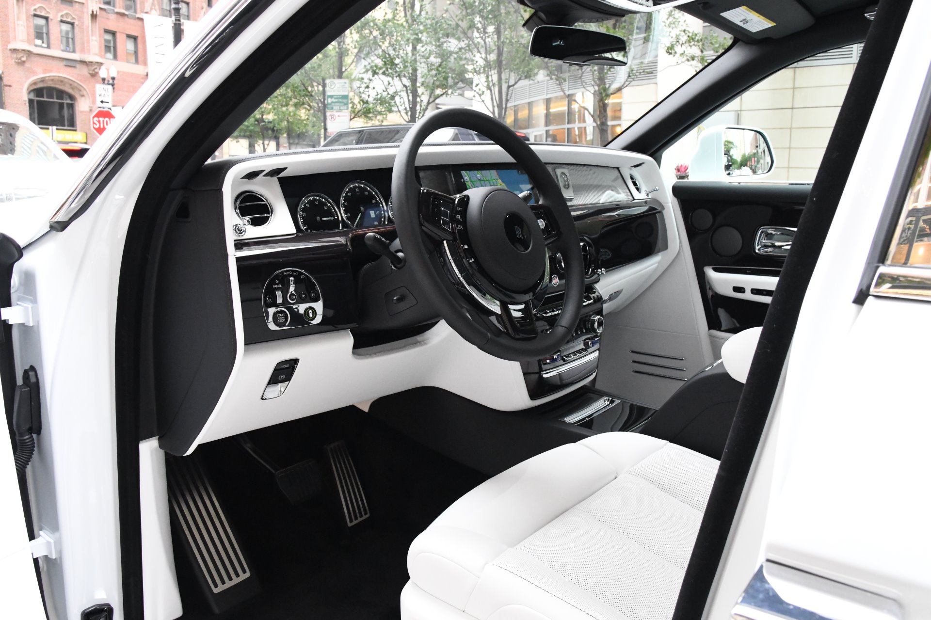 2019 ROLLS-ROYCE PHANTOM EXTENDED WHEELBASE EWB, 9/20