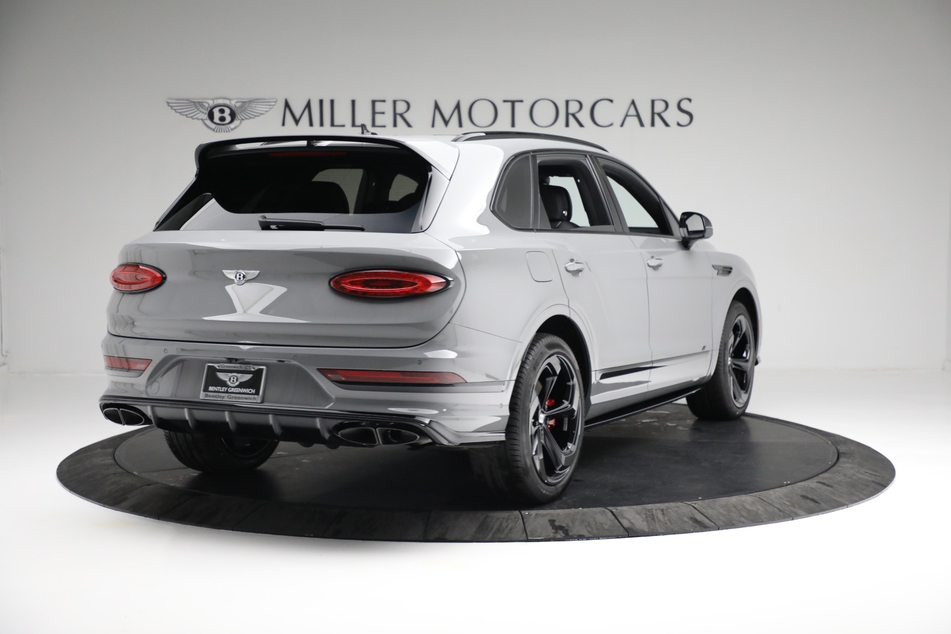 2022 Bentley Bentayga S, 2/18