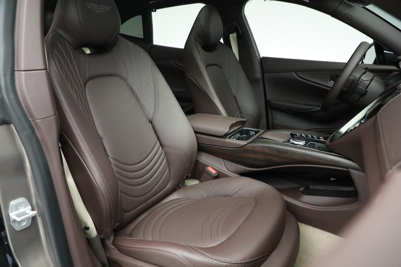 2021 ASTON MARTIN DBX, 3/20