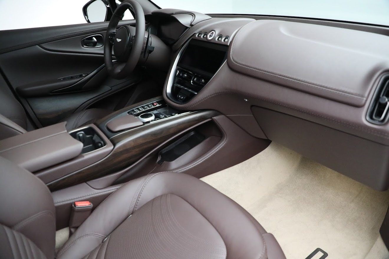 2021 ASTON MARTIN DBX, 7/20