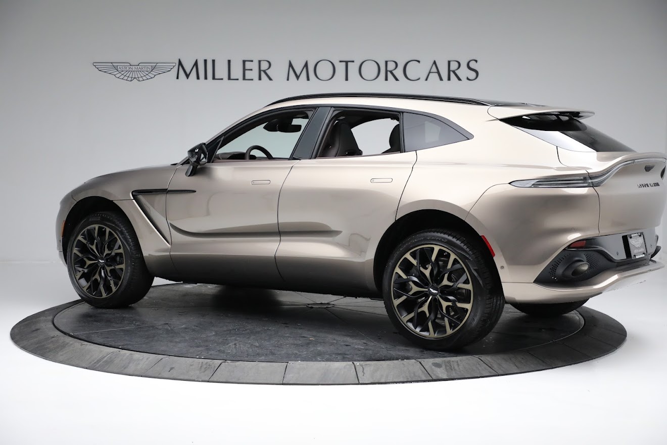 2021 ASTON MARTIN DBX, 18/20