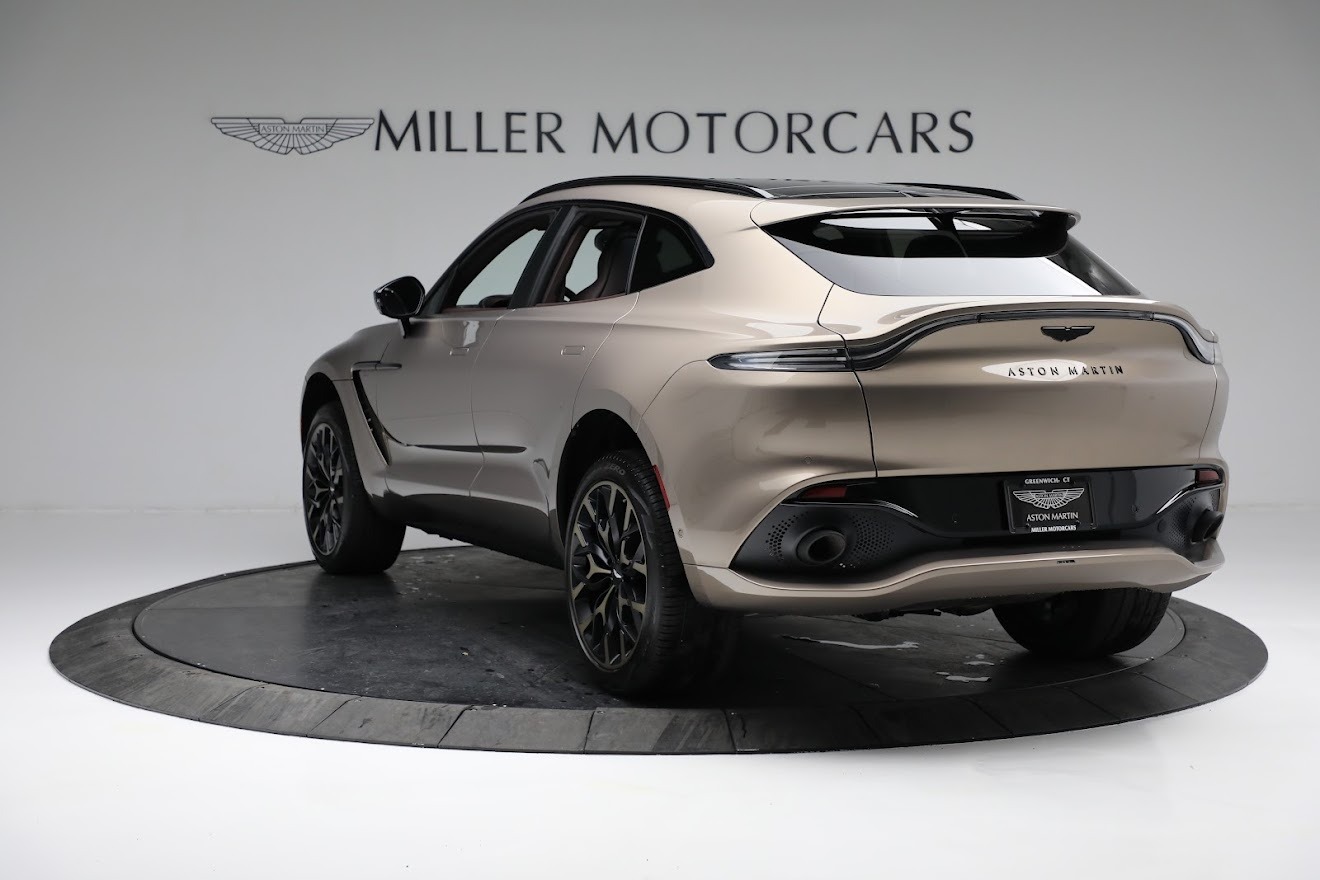 2021 ASTON MARTIN DBX, 20/20