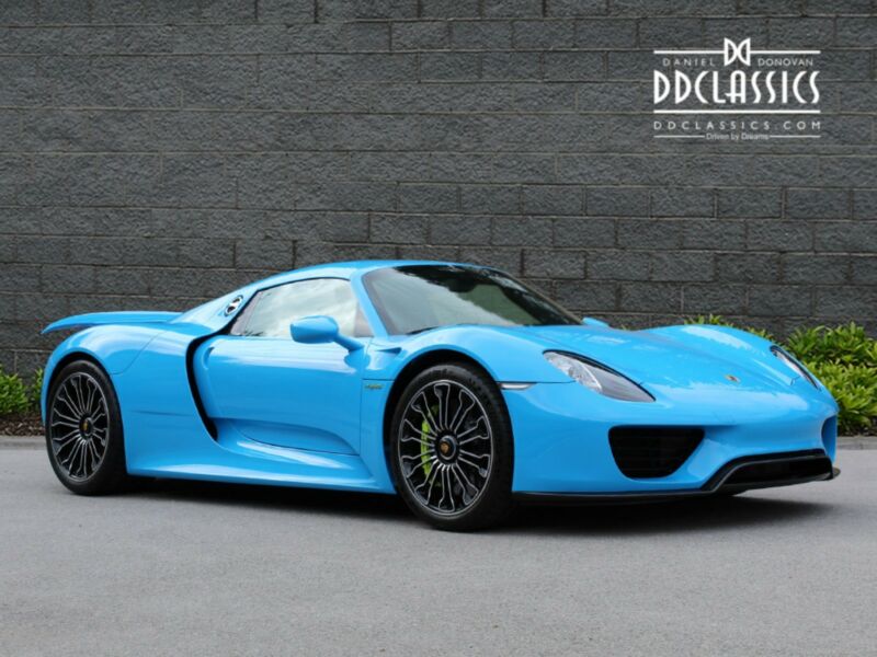 2015 Porsche 918 Spyder